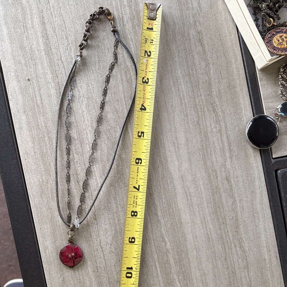 Elegant Red Pendant Necklace